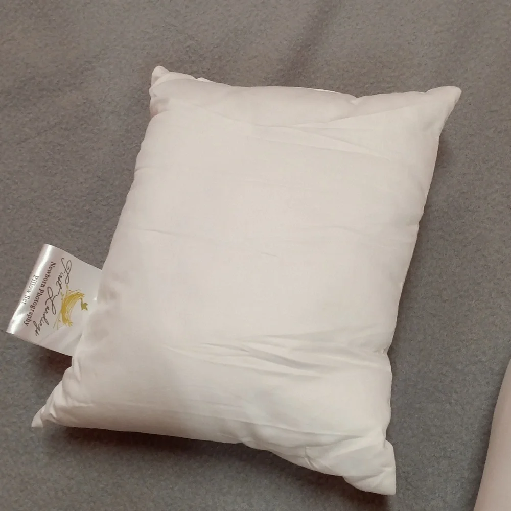 First Landings Newborn/Baby Photography Pillow Set (2)